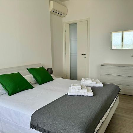 Appartamento La Casa Di Paolo - Bollate Centro Esterno foto