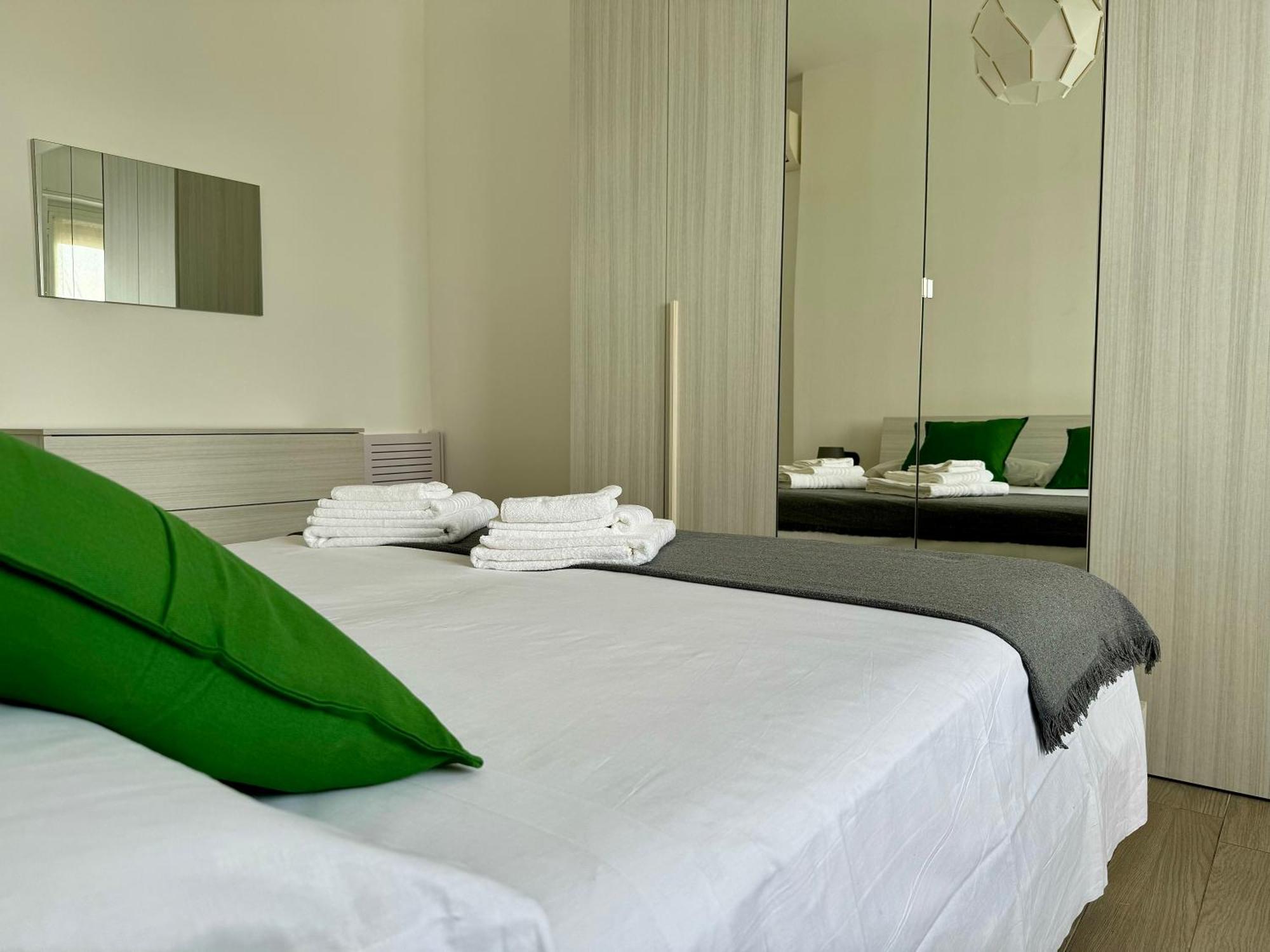 Appartamento La Casa Di Paolo - Bollate Centro Esterno foto