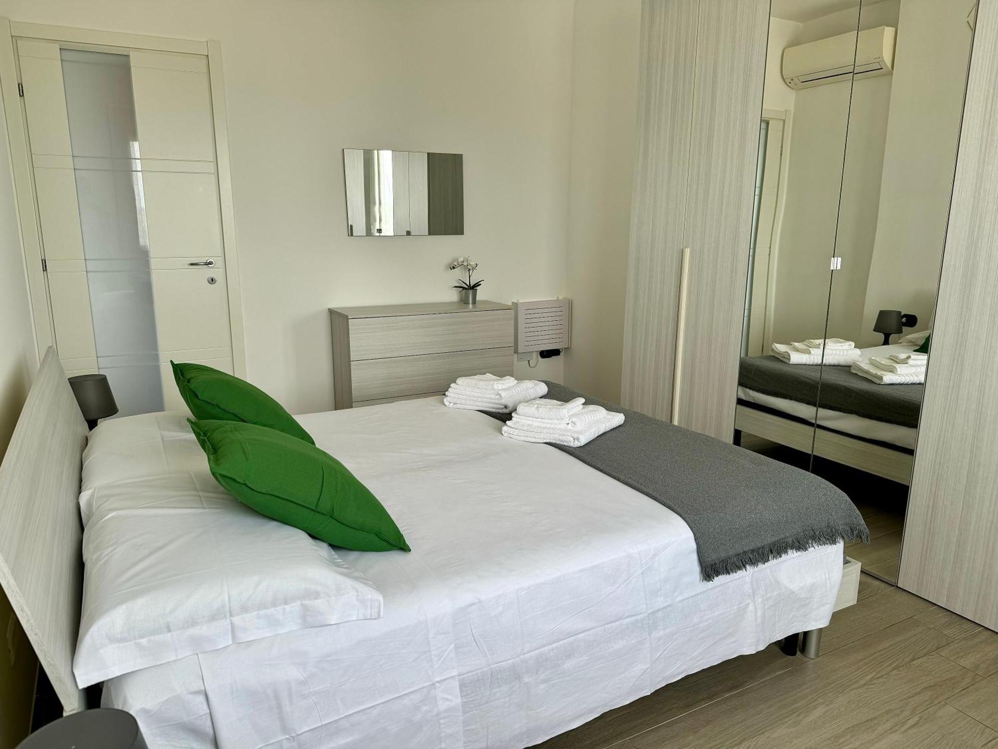 Appartamento La Casa Di Paolo - Bollate Centro Esterno foto